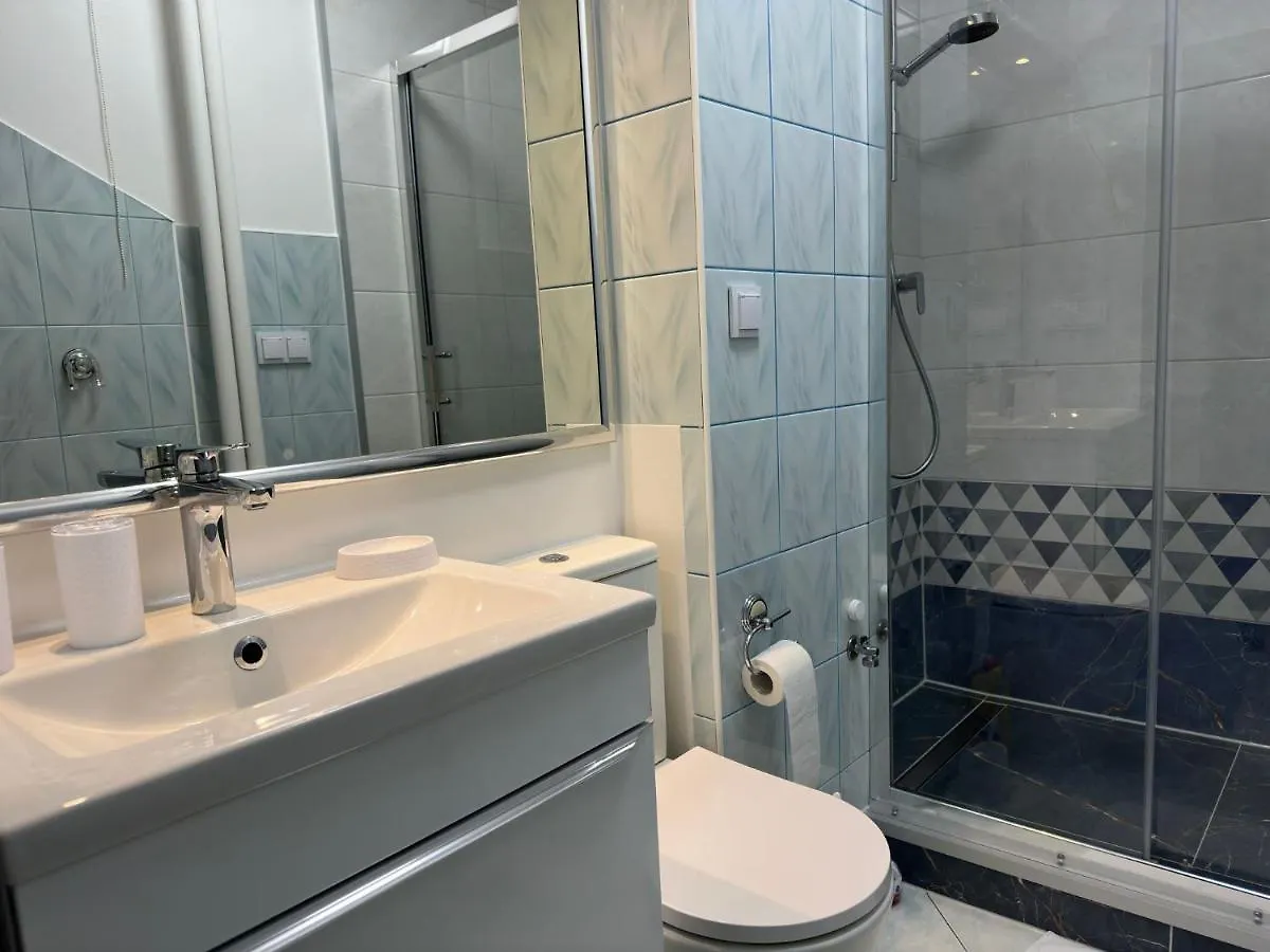 Apartament Bazylianska - 100M Do Metra 