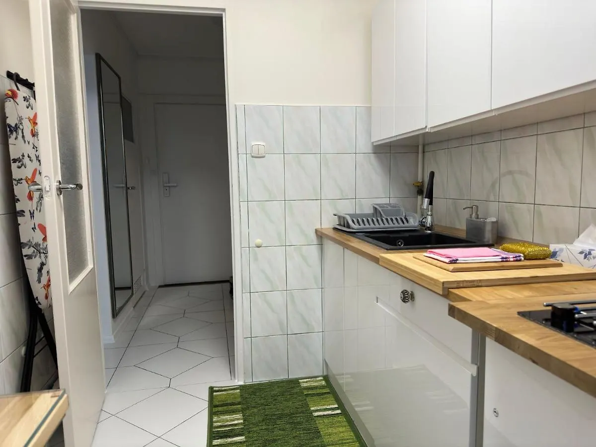 Apartament Bazylianska - 100M Do Metra 