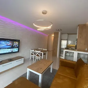 https://apartament-vip-krakow.krakowhotelspoland.com